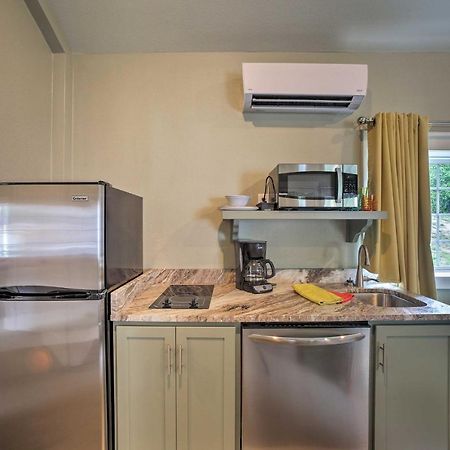 Downtown Branson Cottage With Pool Access! المظهر الخارجي الصورة