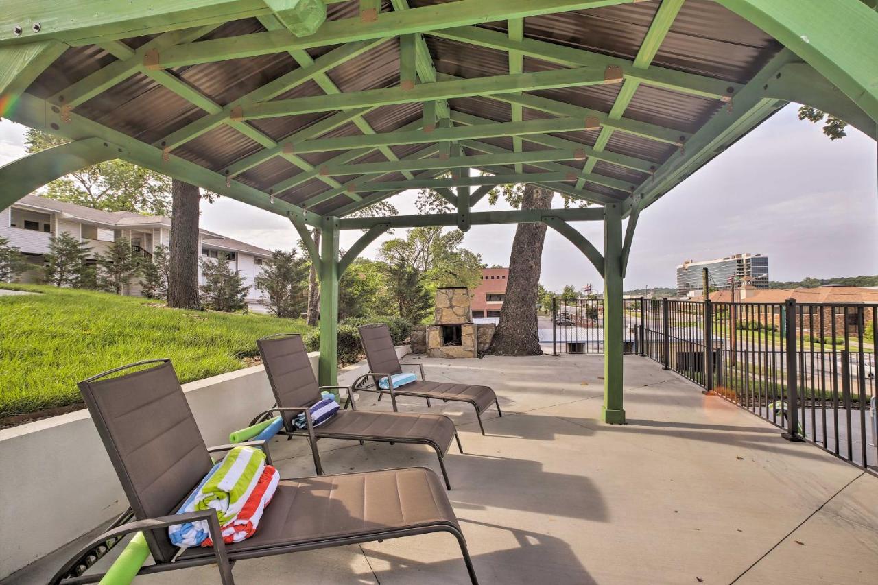 Downtown Branson Cottage With Pool Access! المظهر الخارجي الصورة
